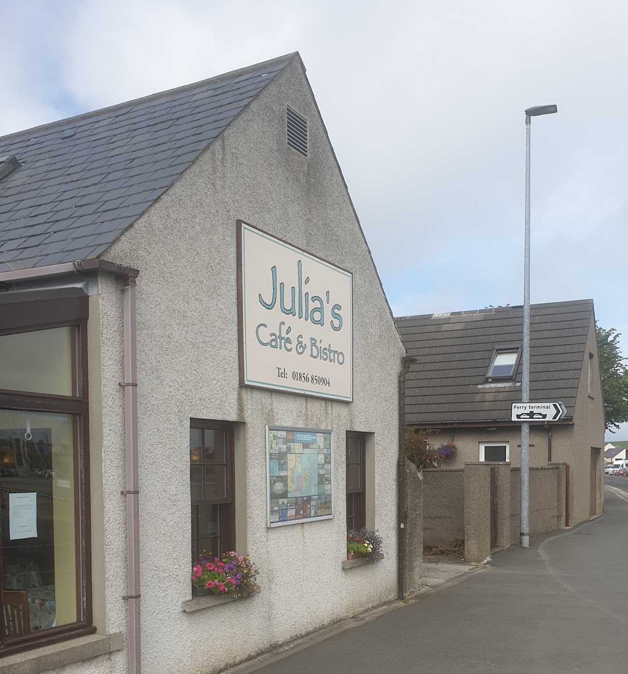 Julias - The Shed