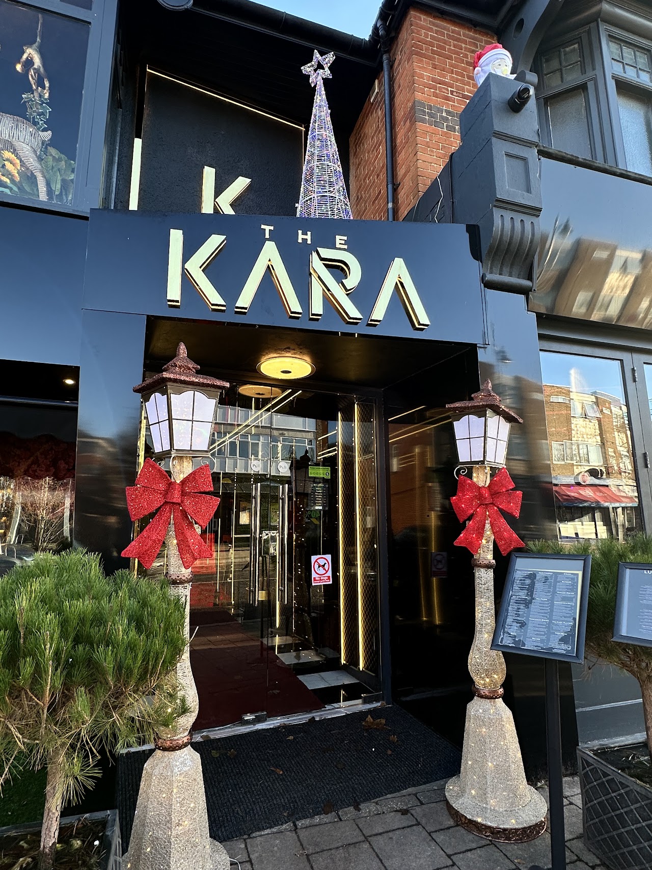Kara Lounge \& Grill