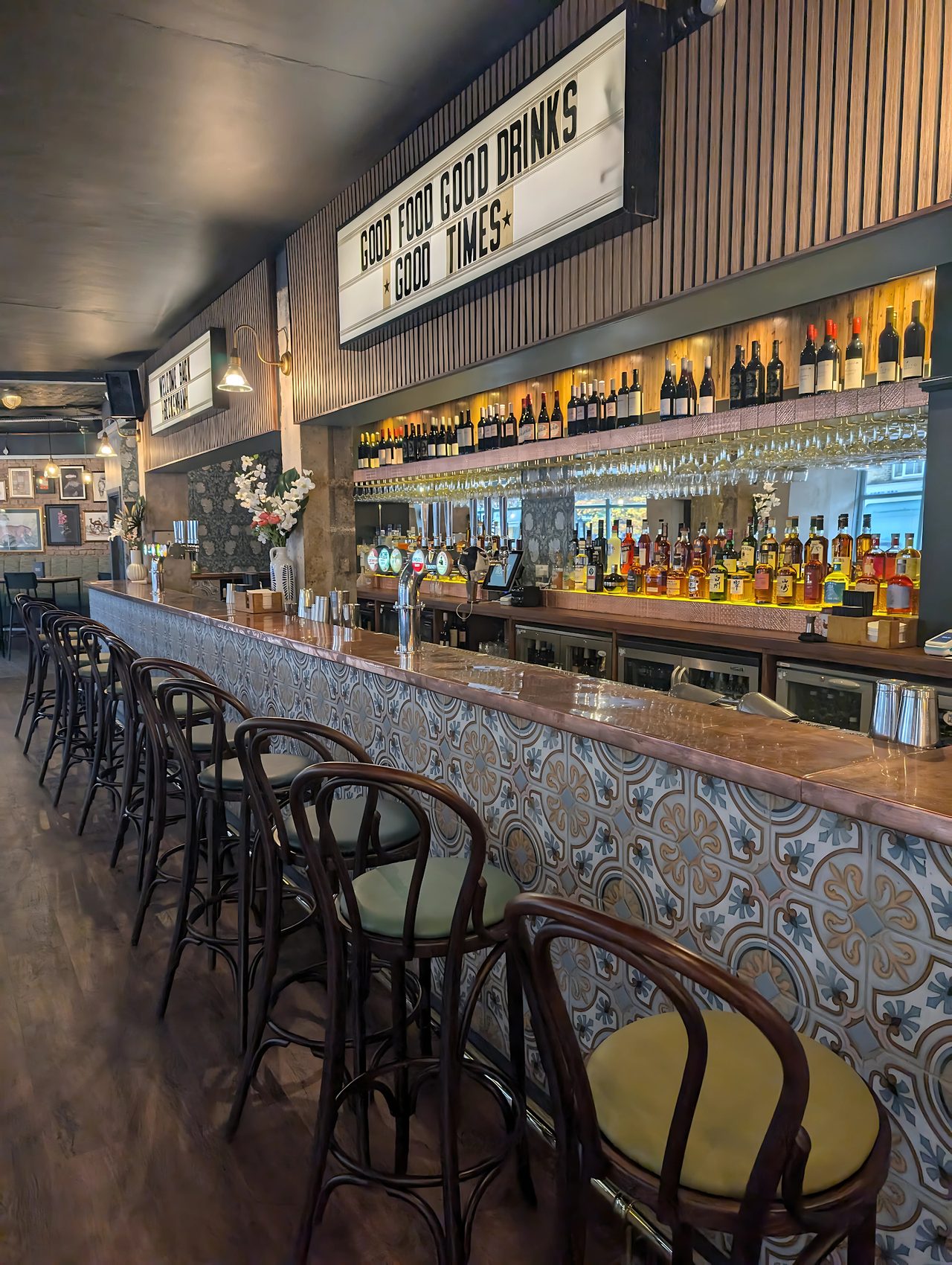 Kelsey House Bar & Kitchen