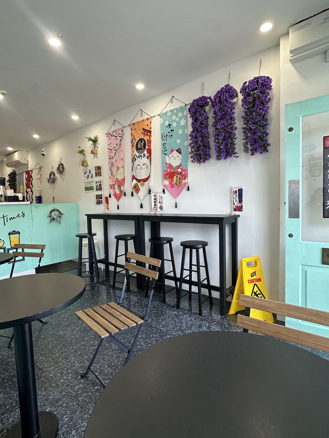 Kiko Sushi and Bubble Tea