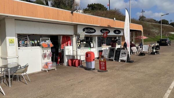 Kiosk 3