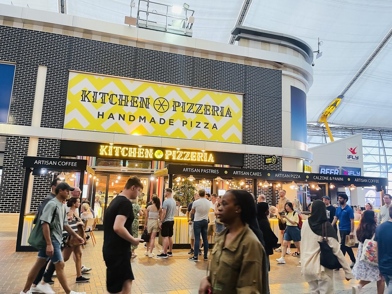 Kitchen Pizzeria