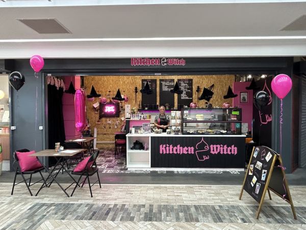 Kitchen Witch Cakery