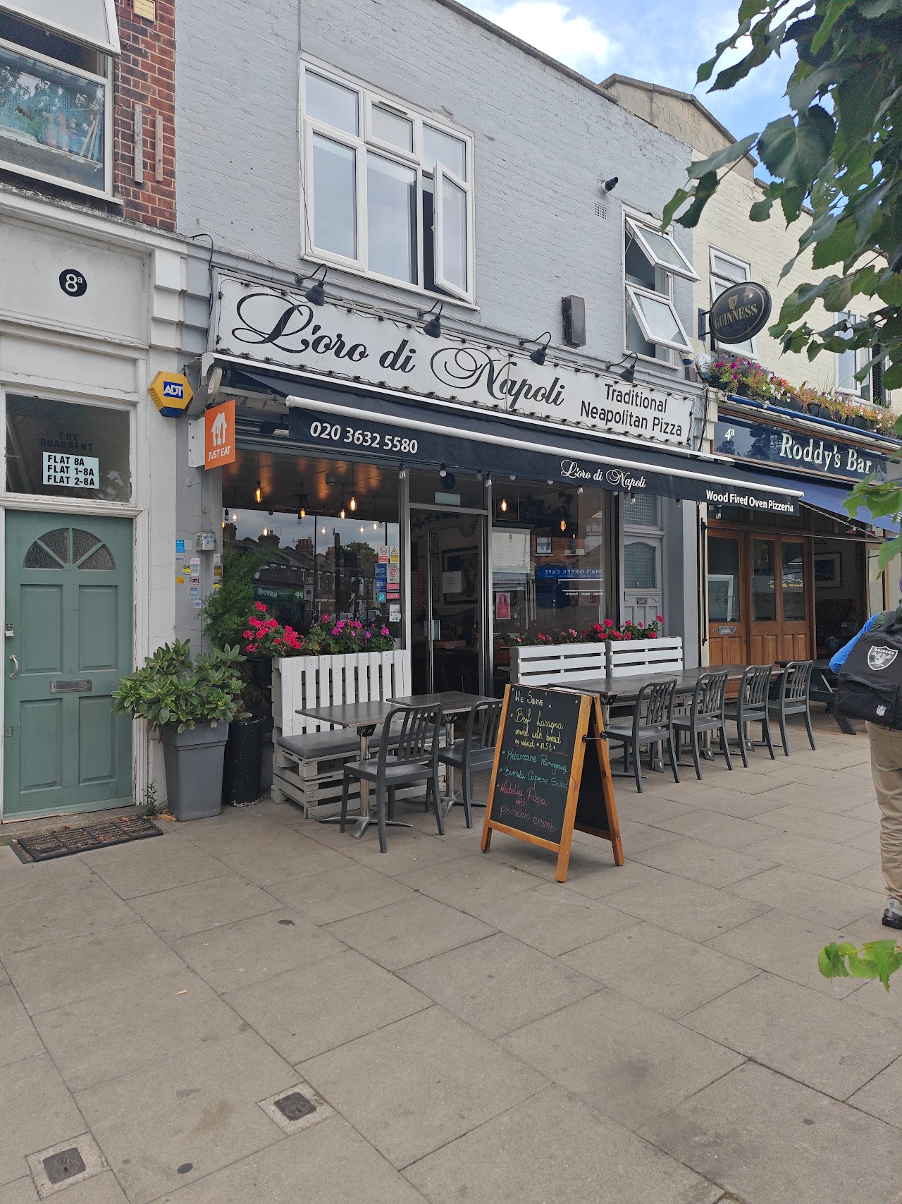 L'oro Di Napoli Ealing Branch