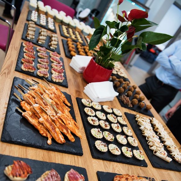 La Catering (The Pod)