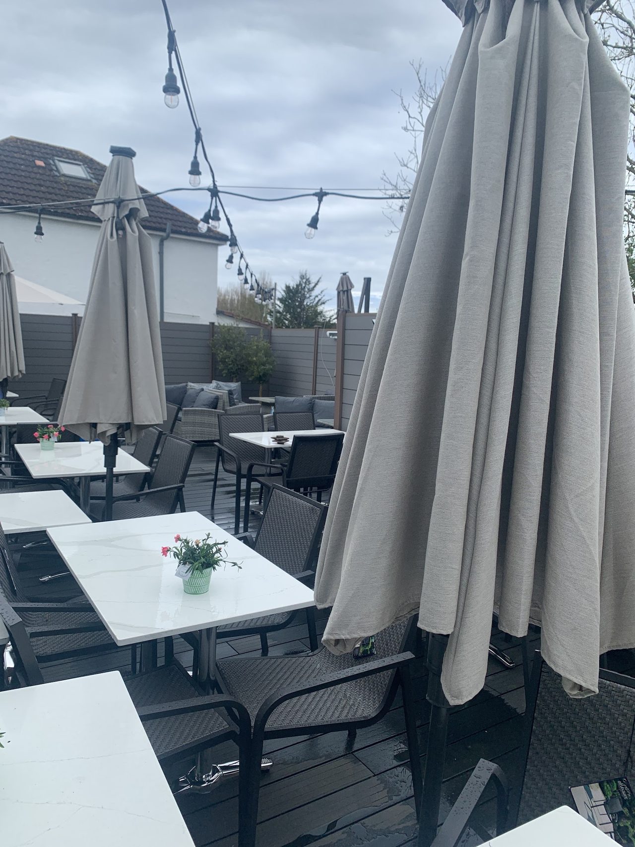 La Famiglia Restaurant