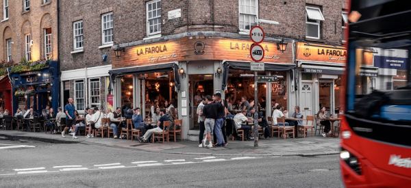 La Farola Islington