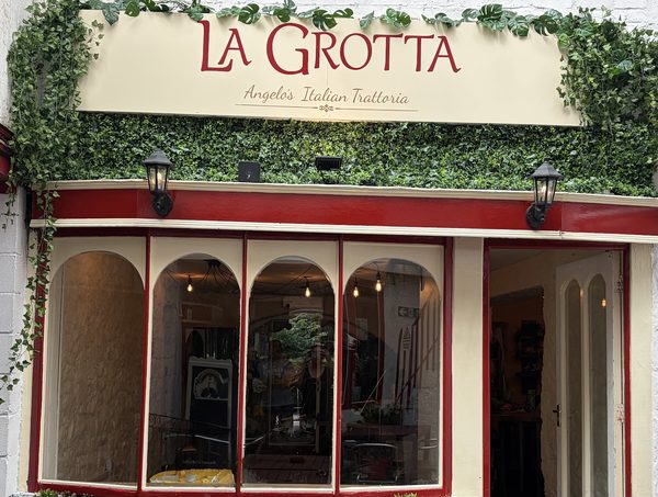La Grotta