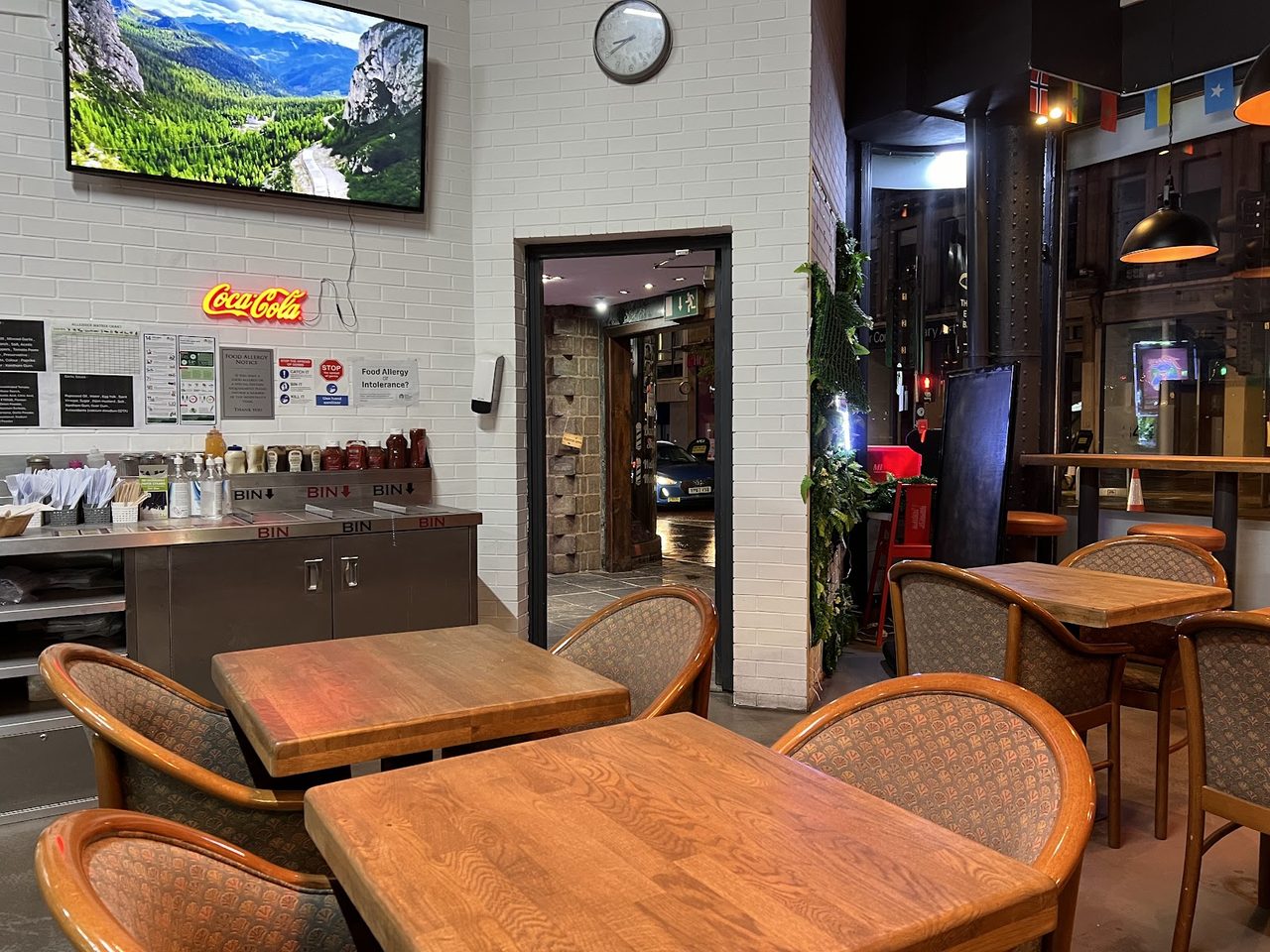La Mino Pizza House