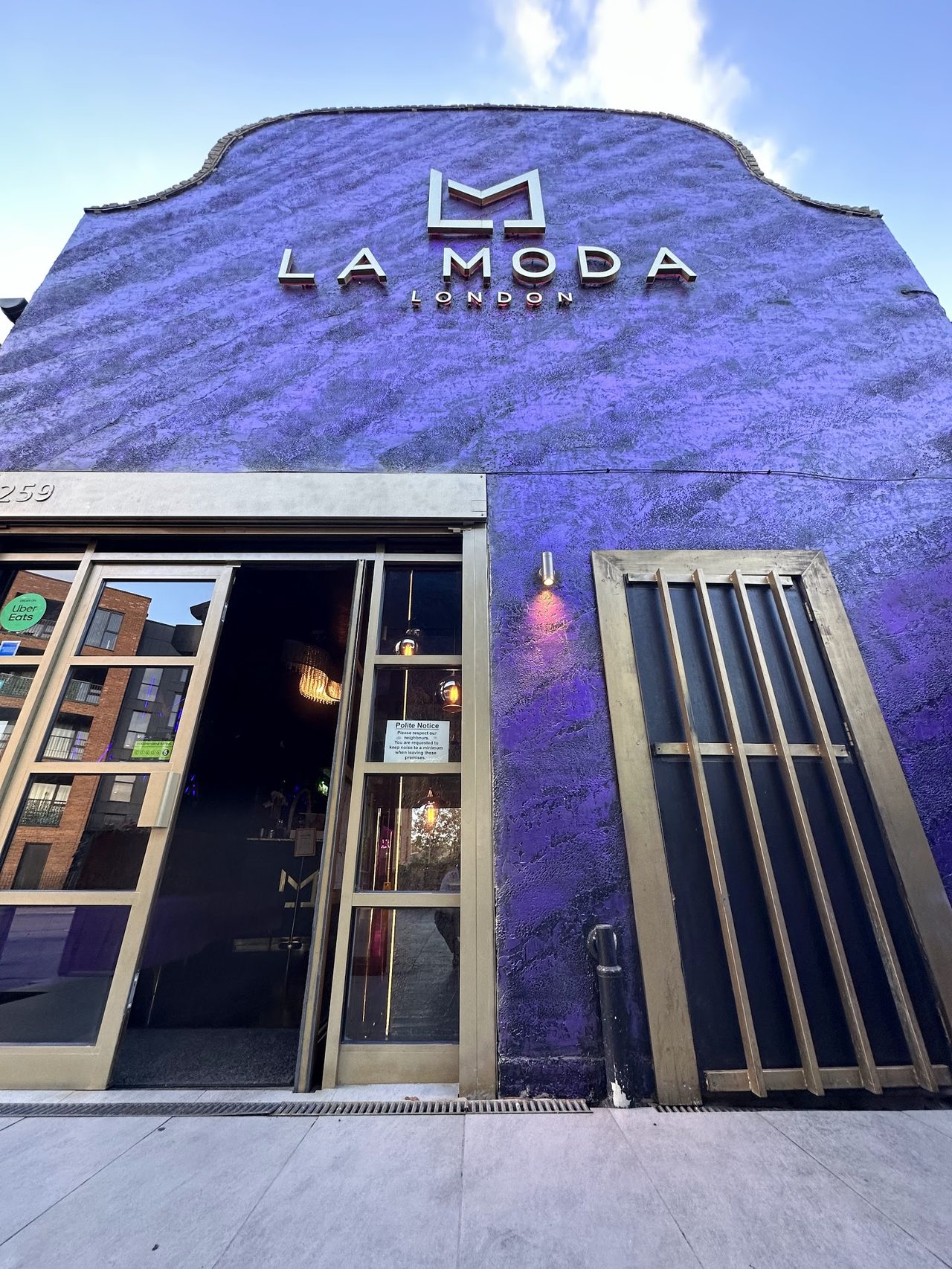La Moda London