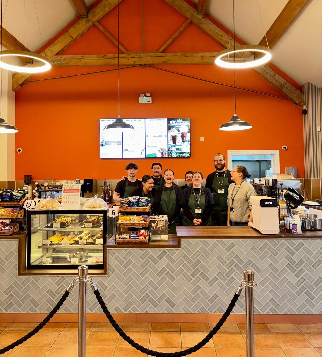 Lake View Cafe