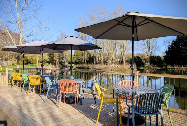 Lakeside Bistro