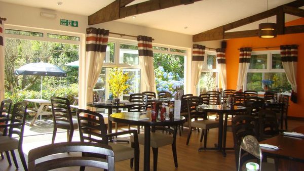Lakeside Restaurant