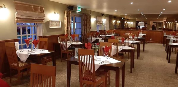 Lakeview Bar And Restaurant