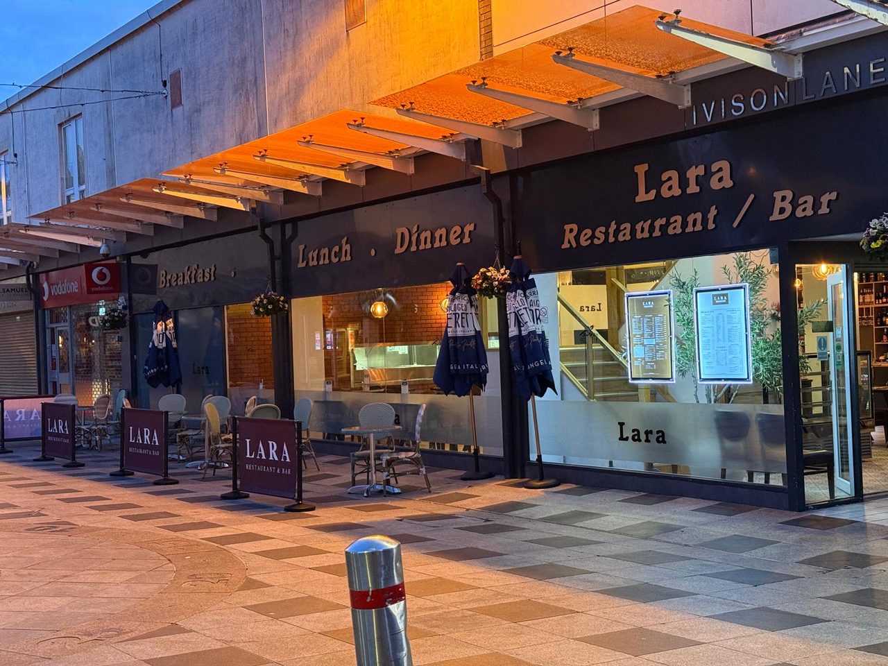 Lara Restaurant