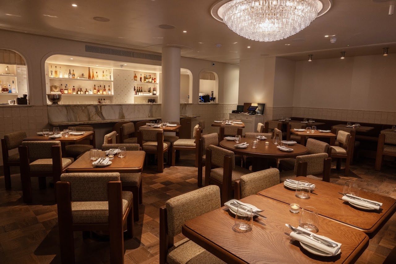 Latine Mayfair