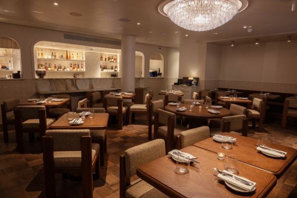 Latine Mayfair