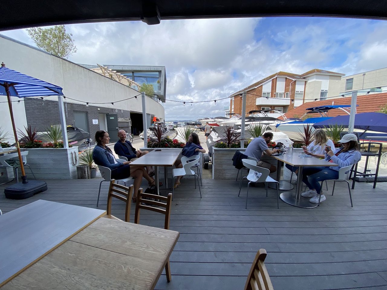 Lazyjacks Bar and Restaurant