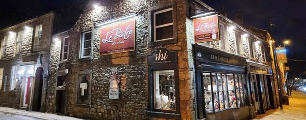 Le Bistro