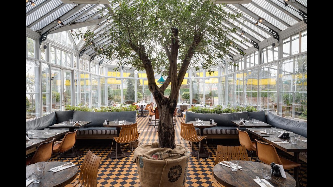 Le Secret Garden at The Plough