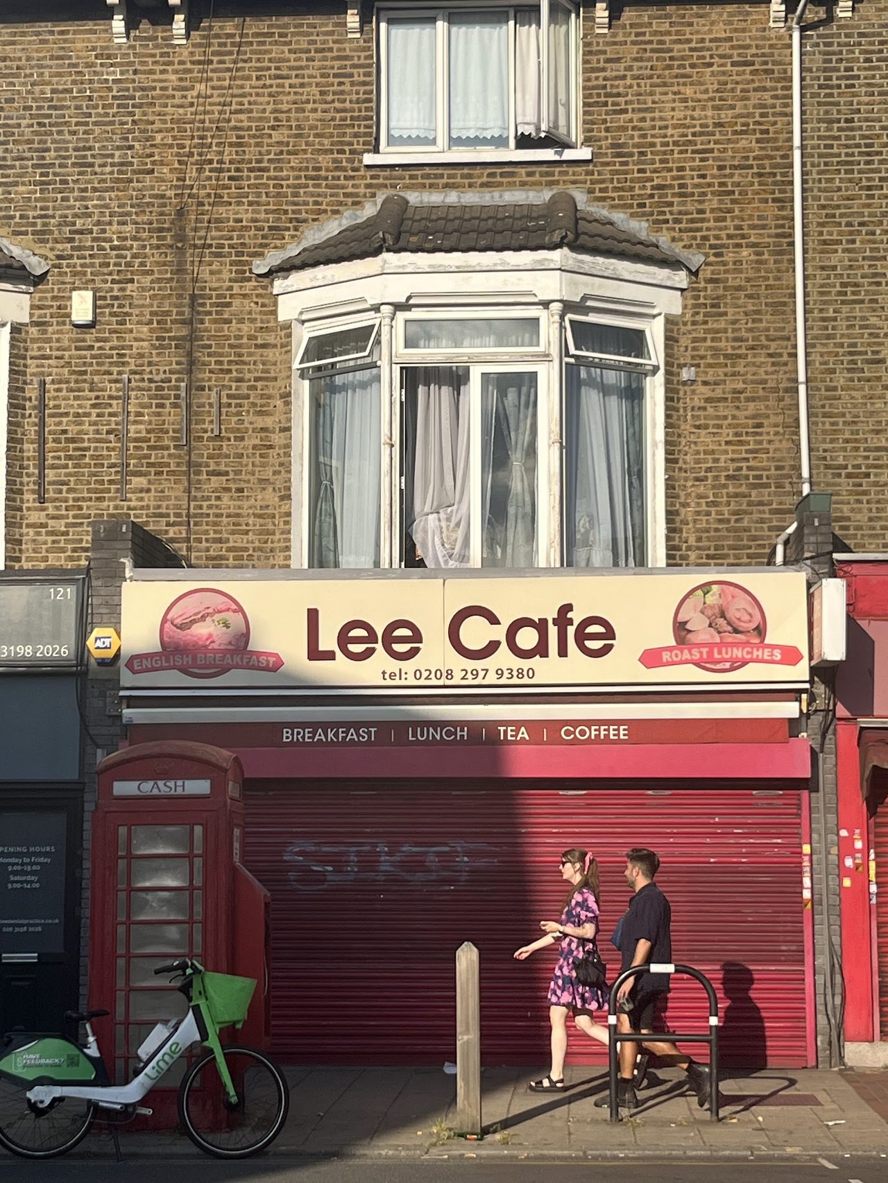 Lee Cafe