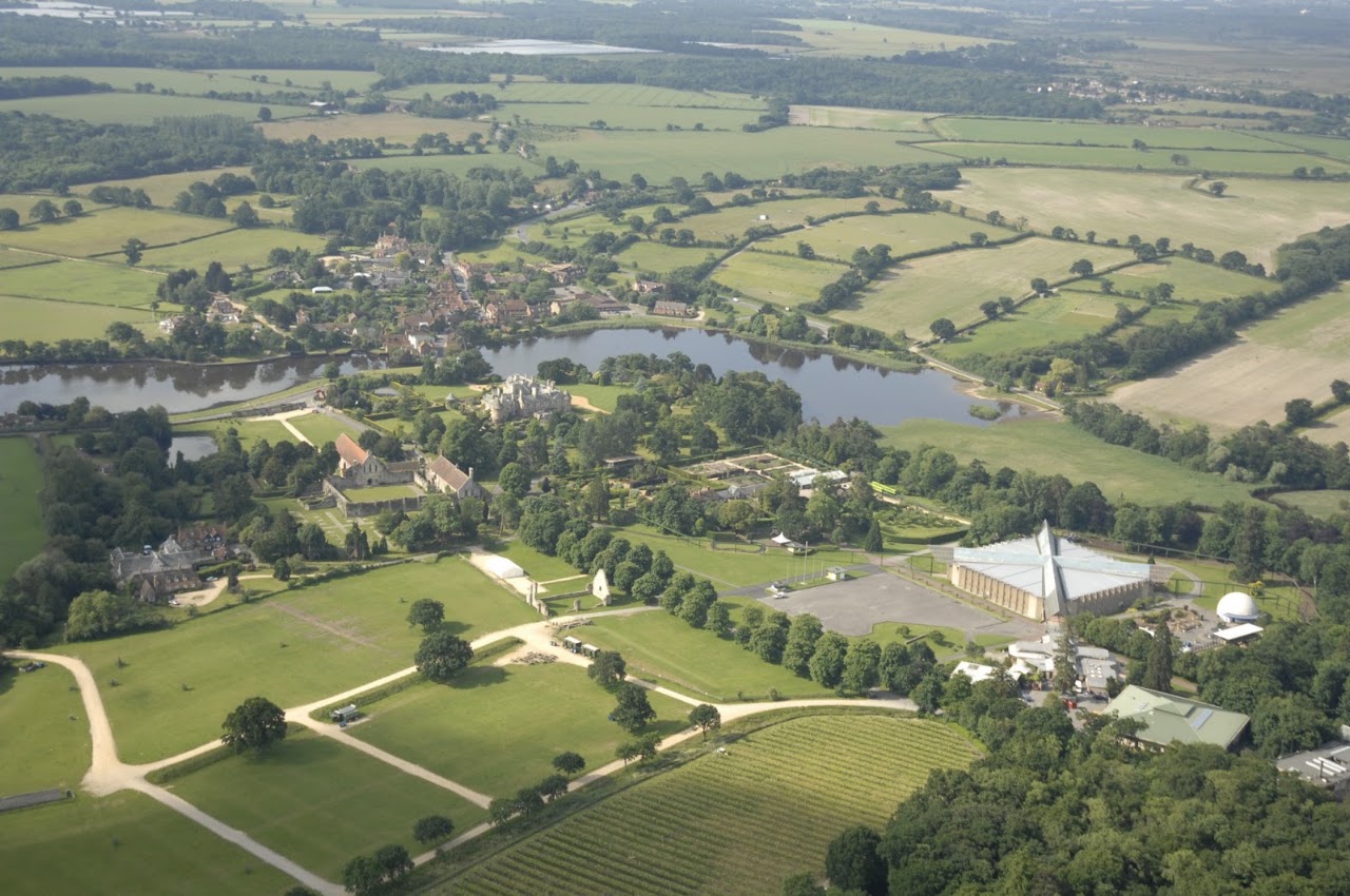 LEITHS AT BEAULIEU