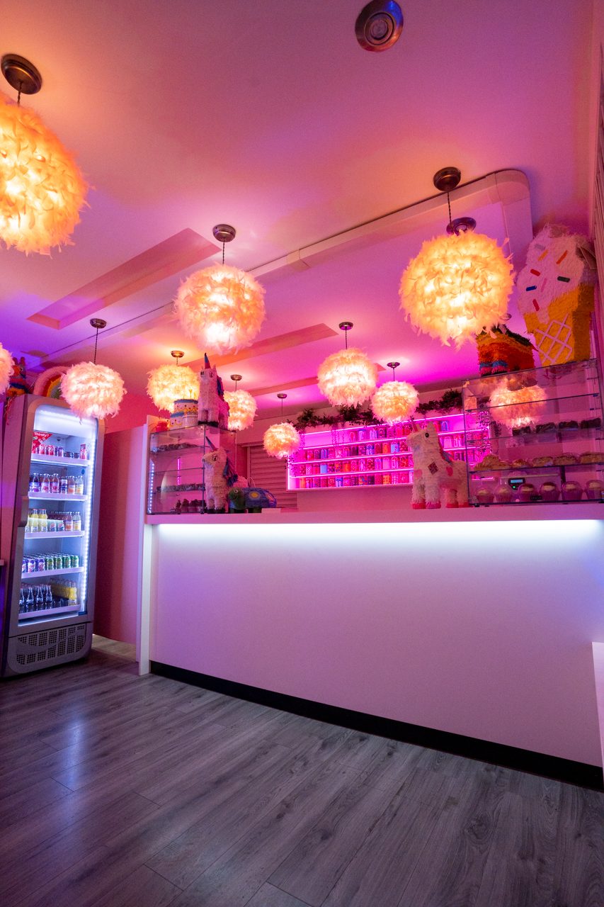 Les the Baker Mcr Ltd