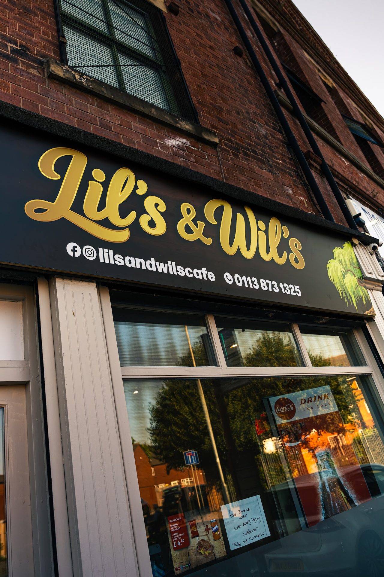 Life Cafe