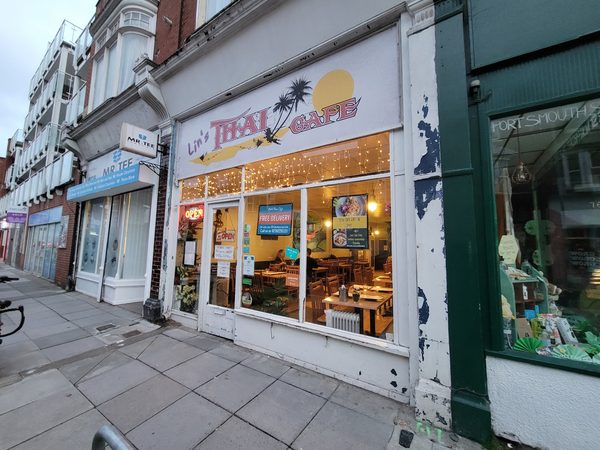 Lin's Thai Café