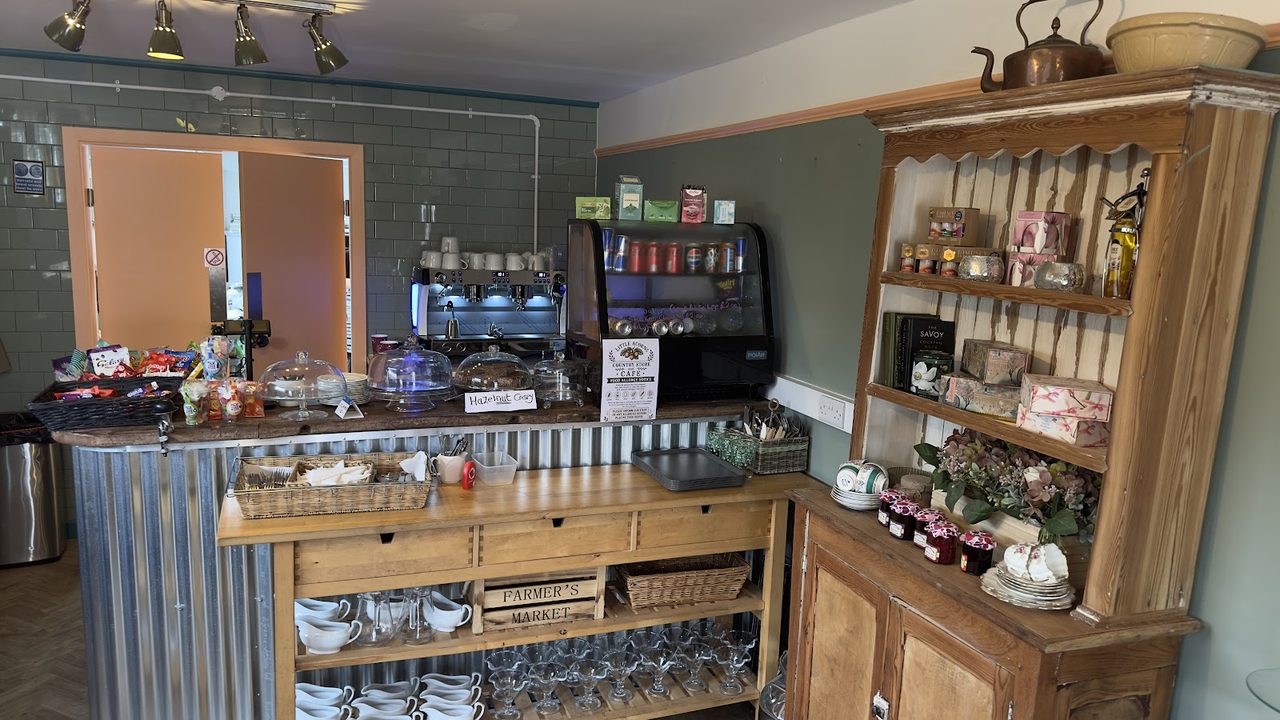 Little Acorns Country Store