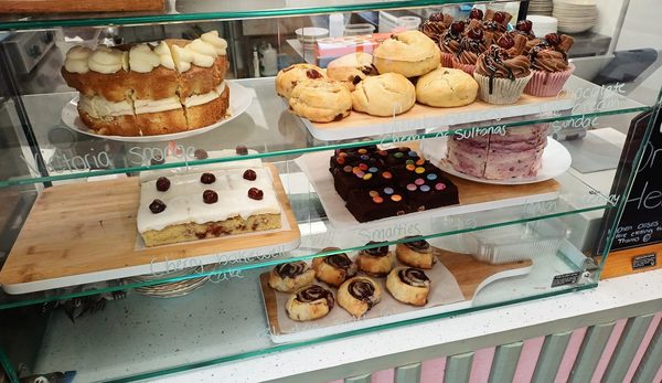 Little Orchard Cafe & Bakery by Alana's Cakes