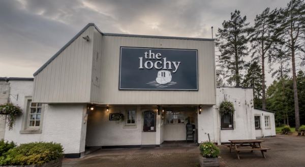 Lochy Bar