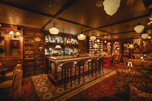 London Gin Club at The Star at Night