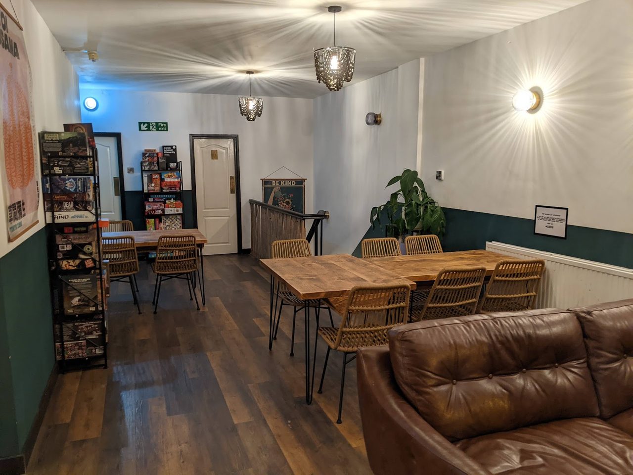 Longrest Boardgame Bar & Cafe
