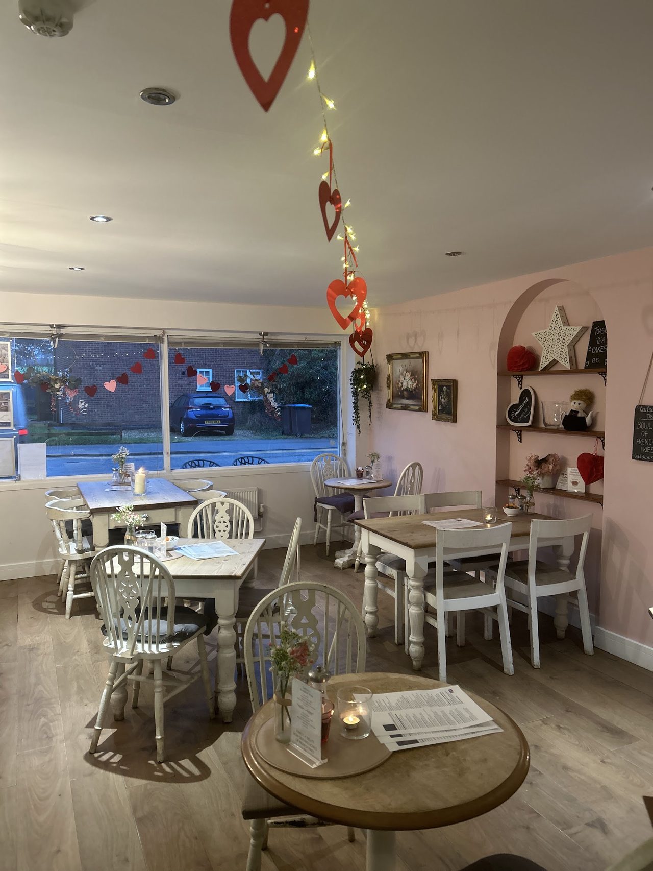 LouLou's Great Glen