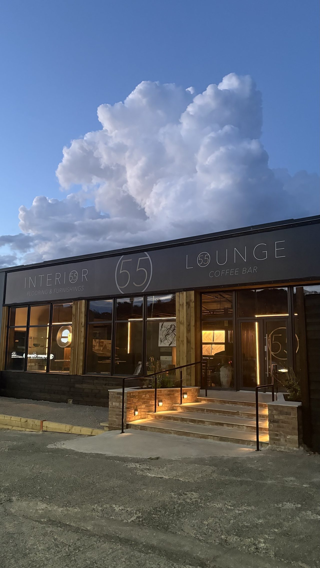 Lounge 55