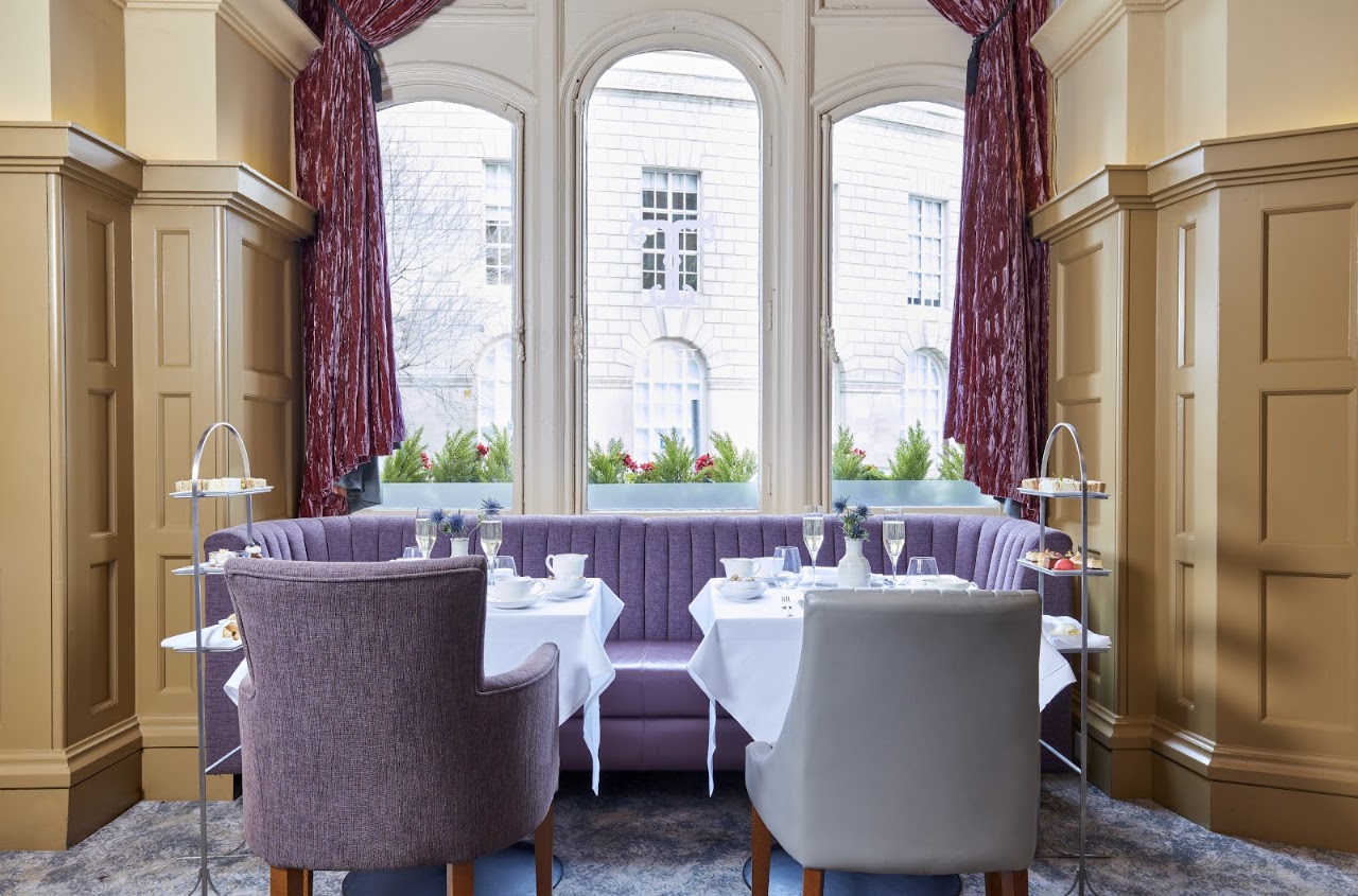 Lounge & Champagne Bar at The Midland