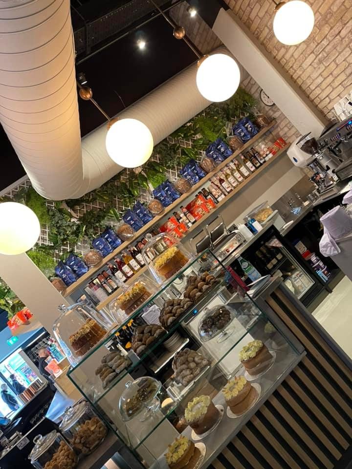 Luciano's At Chorley