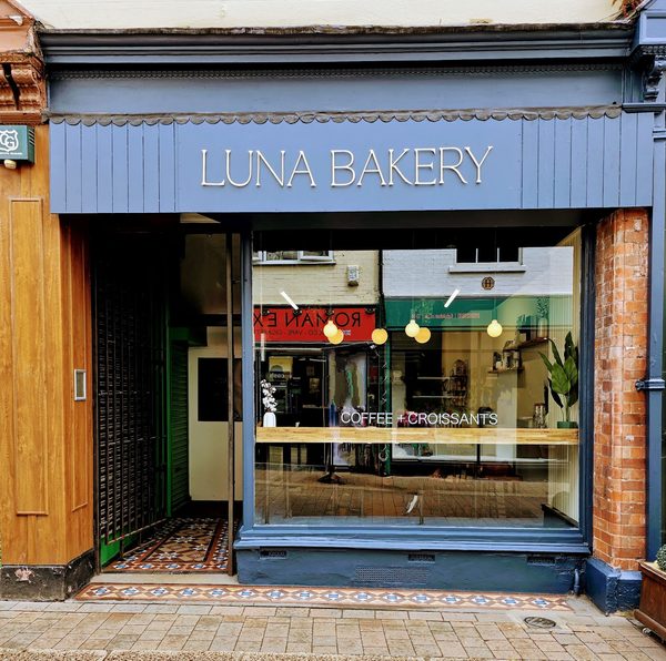 Luna Bakery