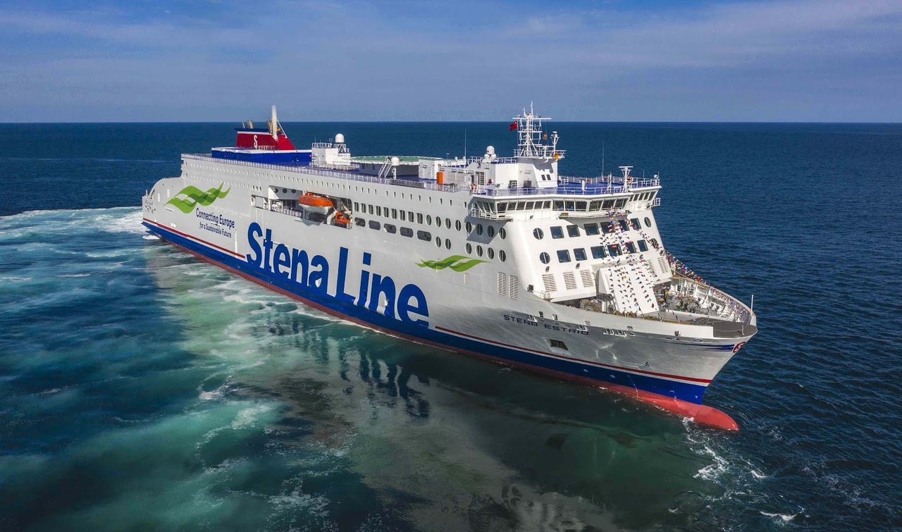 M V Stena Adventurer