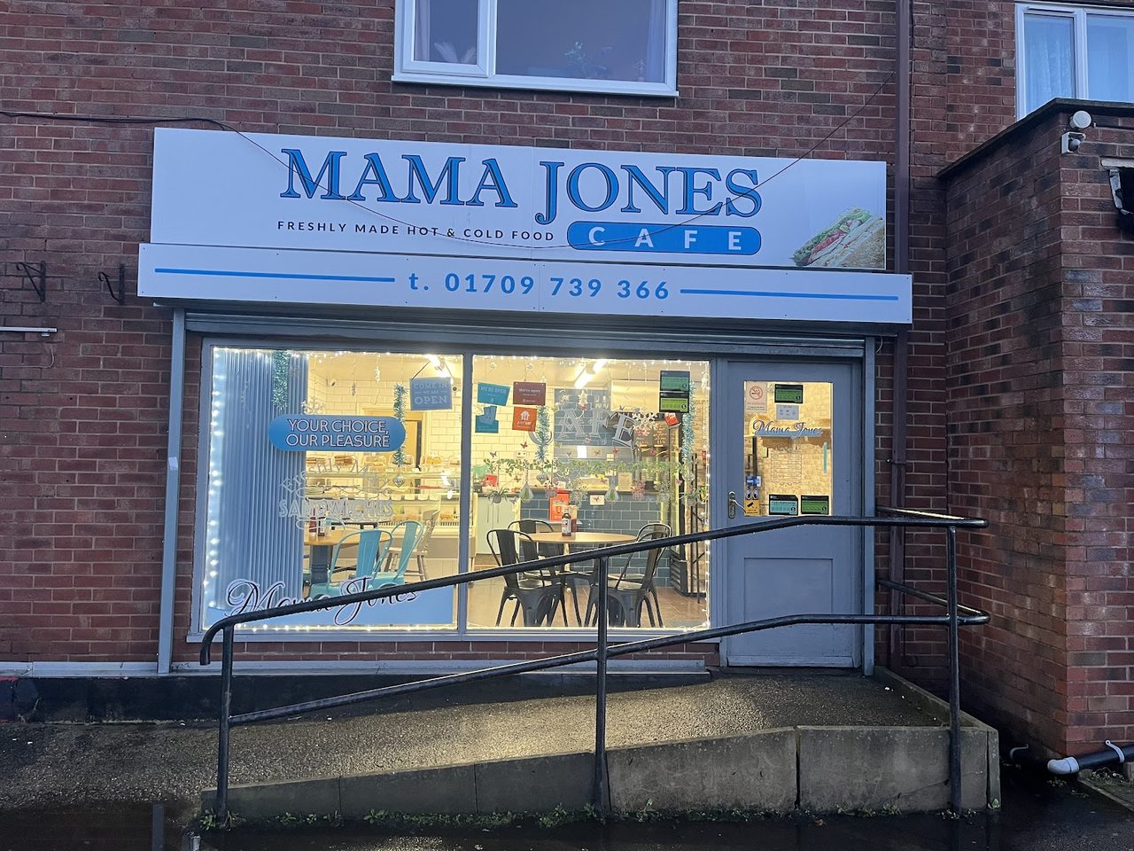 Ma Ma Jones