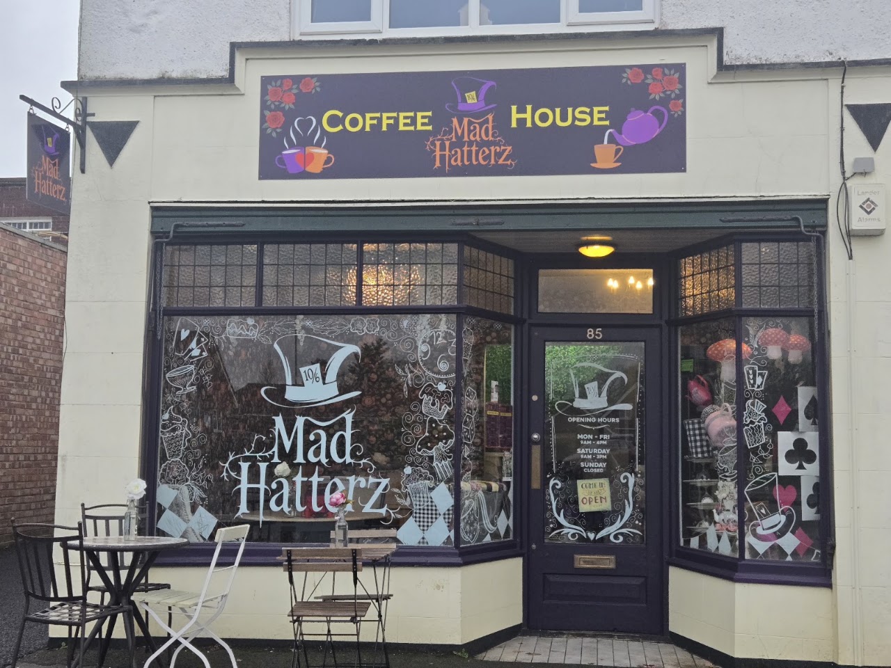 Mad Hatterz