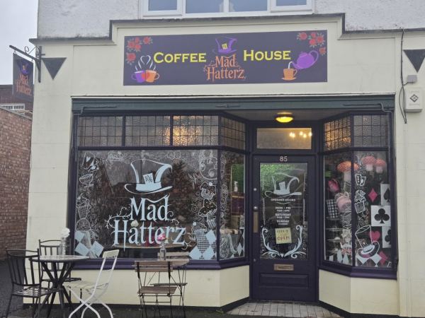 Mad Hatterz