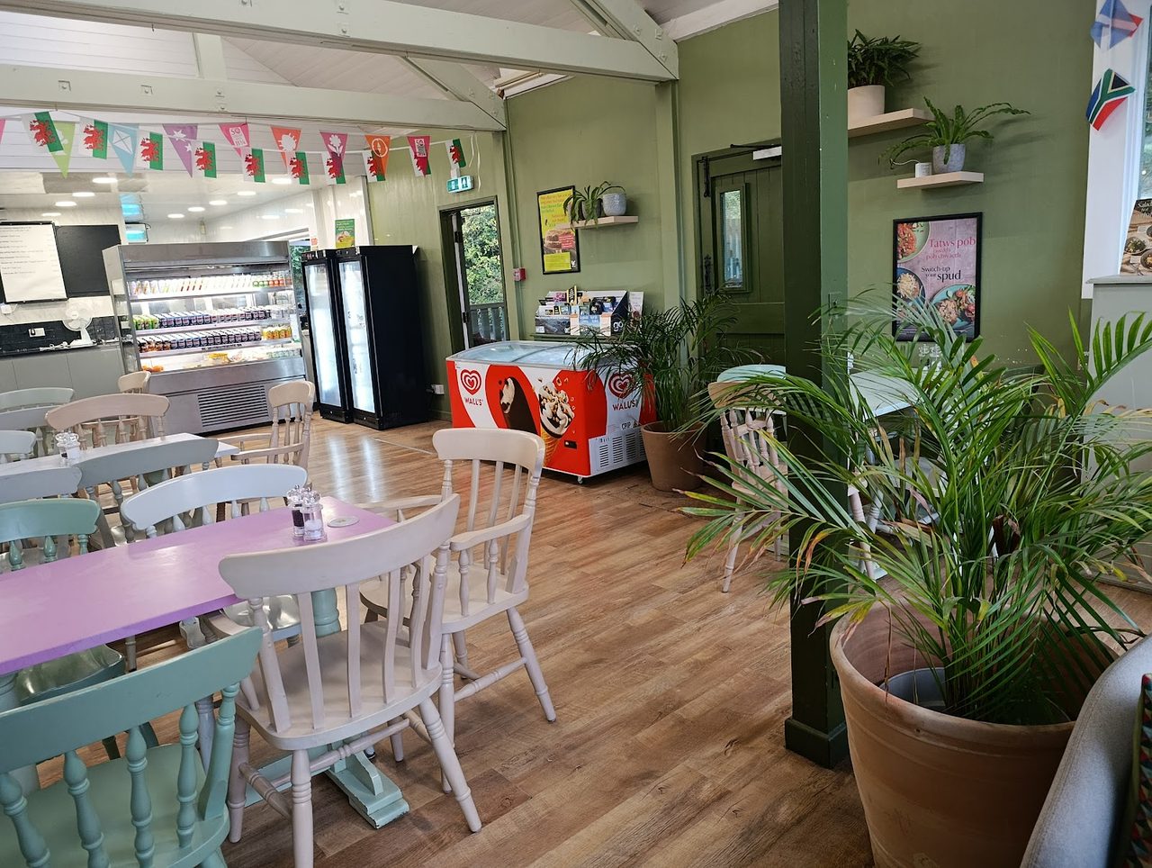 Magnolia Tea Room