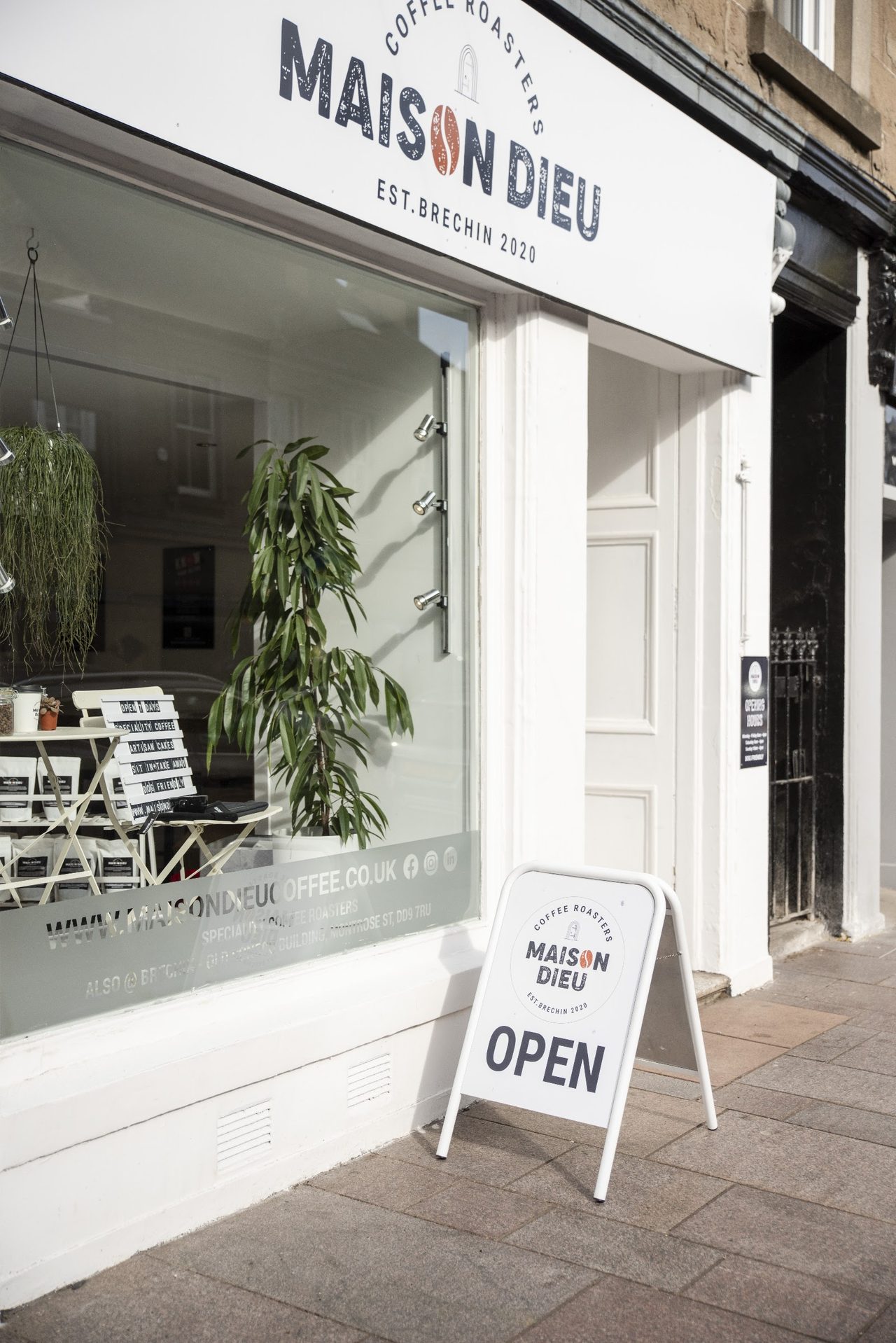 Maison Dieu Coffee Roasters