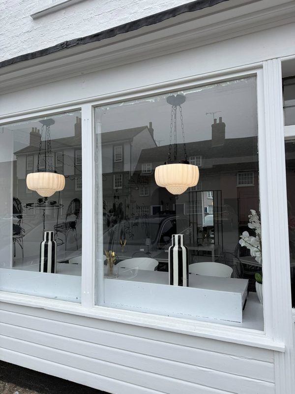Maison Sixteen