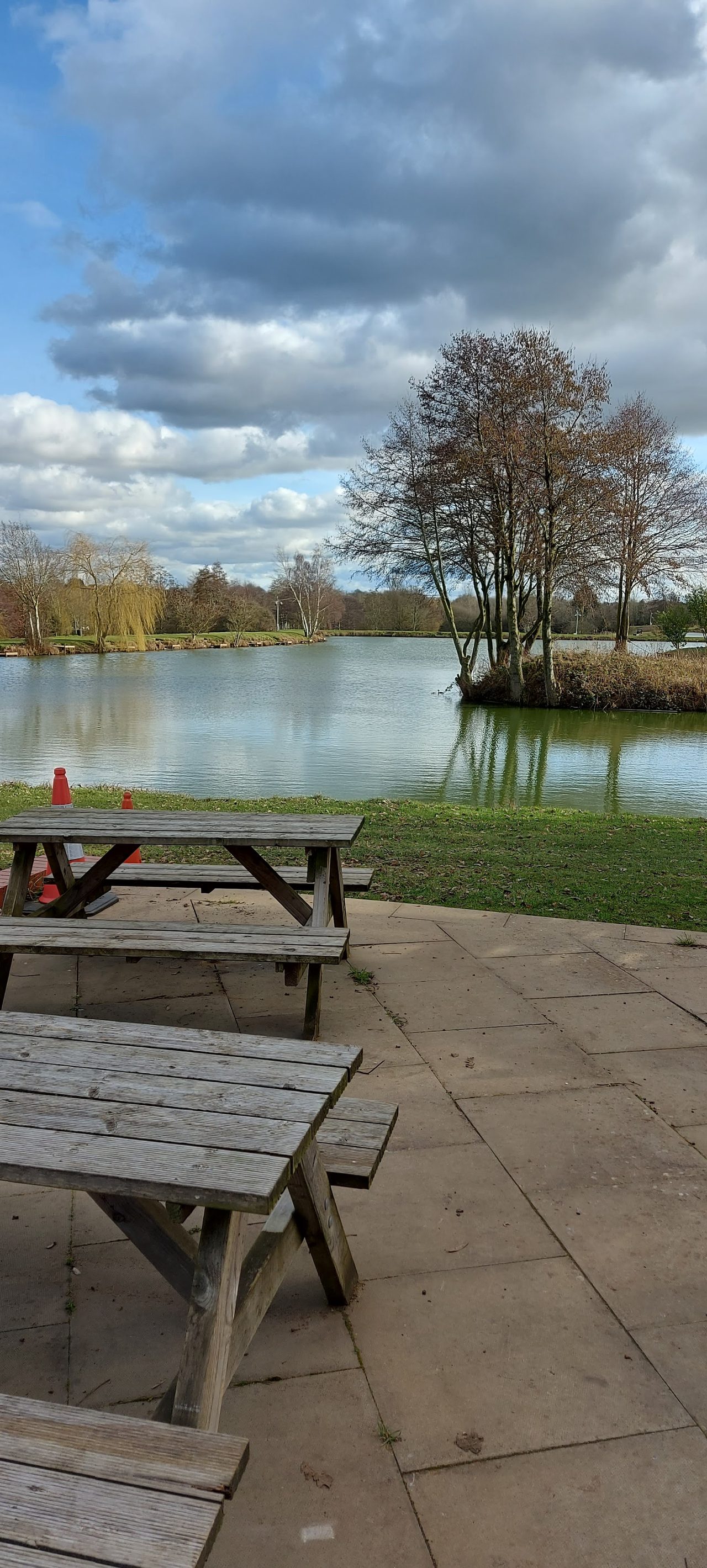 Makins Cafe
