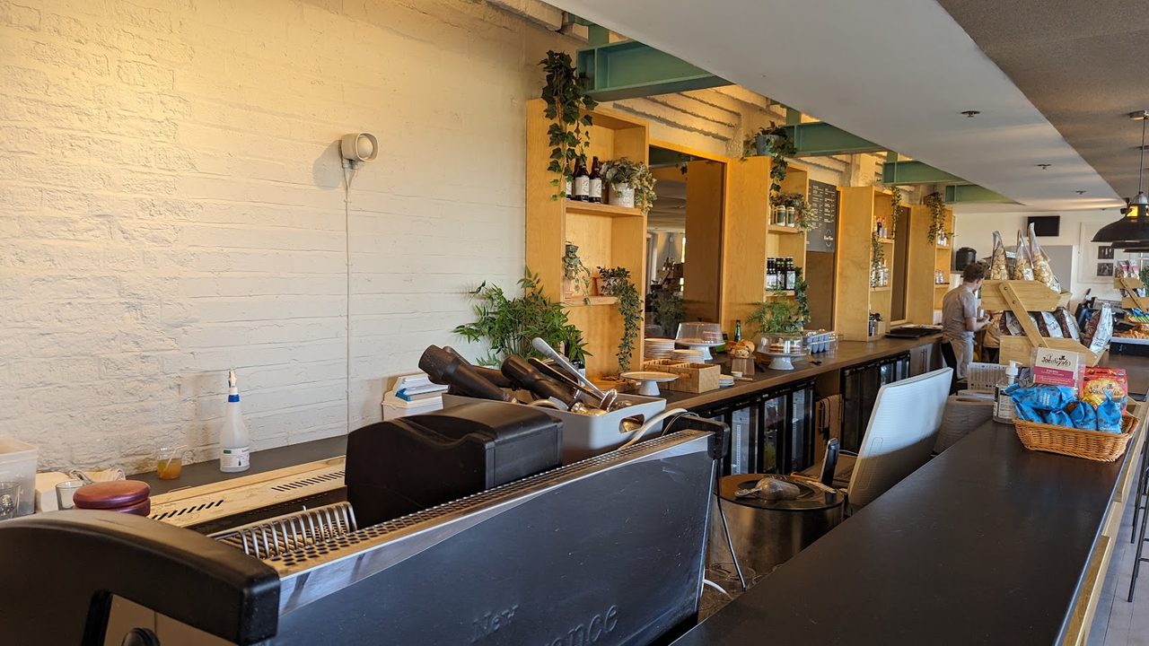 MALT And Riverside Cafe & Restaurant