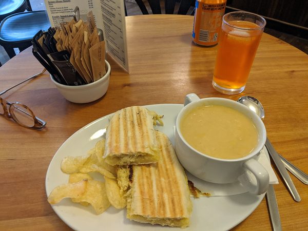 Mamita's