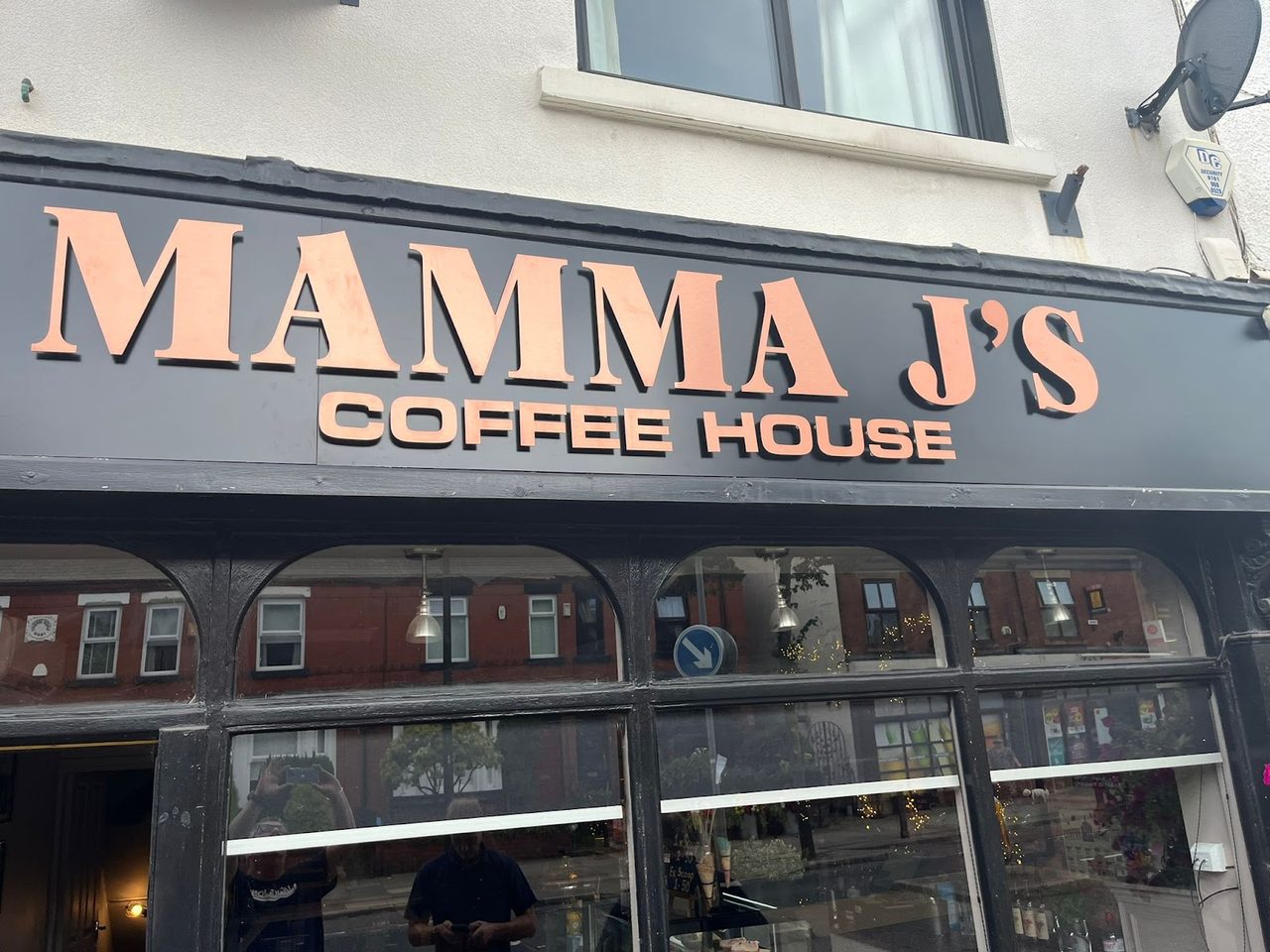 Mamma J's